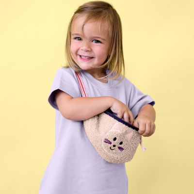 Laessig Tiny Team Bauchtasche fuer Kinder in Brown mit weicher Teddy Fleece Optik verstellbarem Gurt und 3D Frottier Stickerei Hund oder Katze als Mini Bum Bag fuer kleine Schaetze ab 2 Jahren erhaeltlich im Babyladen Erlangen